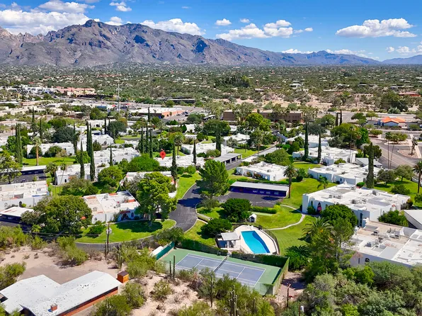 670 W Roller Coaster Rd, Tucson, AZ 85704