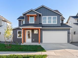 624 Moscow St, Sandpoint, ID 83864