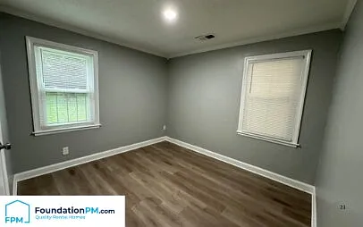2100 Worthington Cir — Photo 17