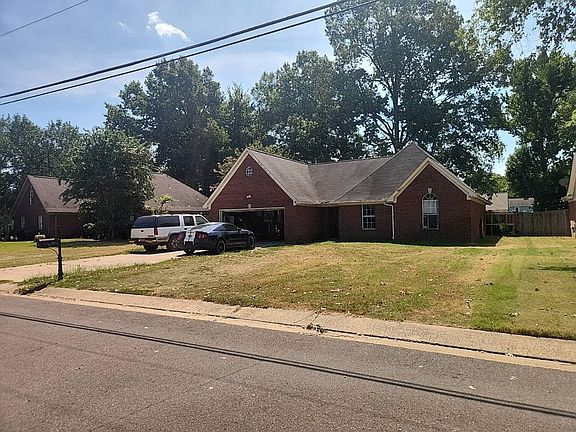 2nd image of 6901 Ranch Ridge Cv W