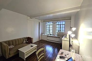 320 East 42nd Street