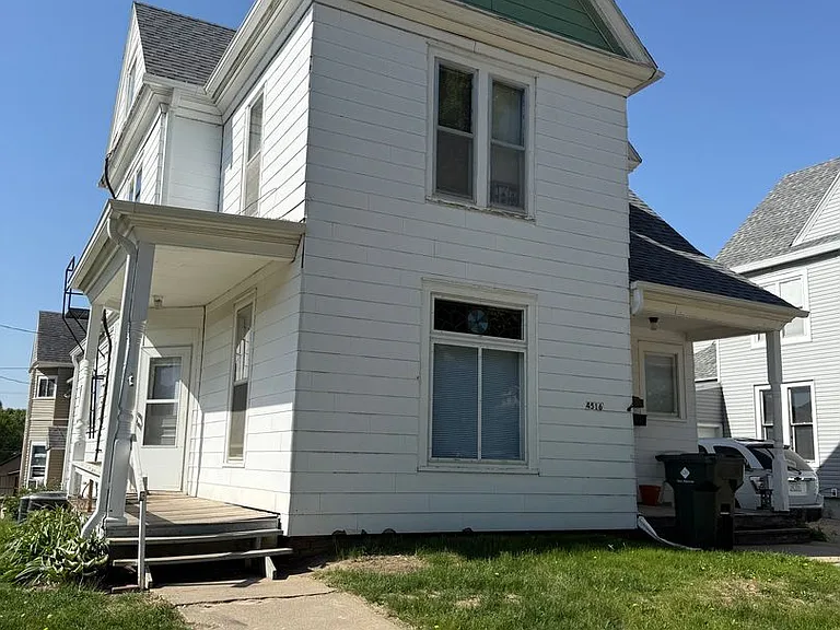 4516 3rd Ave — Photo 2