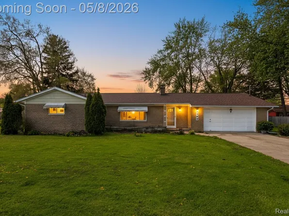 4300 S Washington Rd, Saginaw, MI 48601