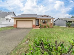 331 S 46th St, Springfield, OR 97478