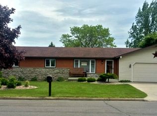 219 Birch Ln, Reedsville, WI 54230