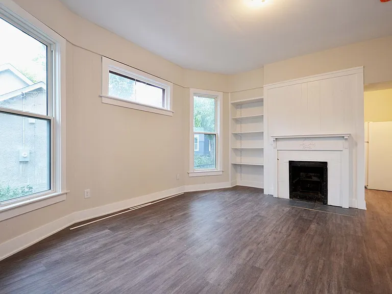 511 5th Ave SE — Photo 11