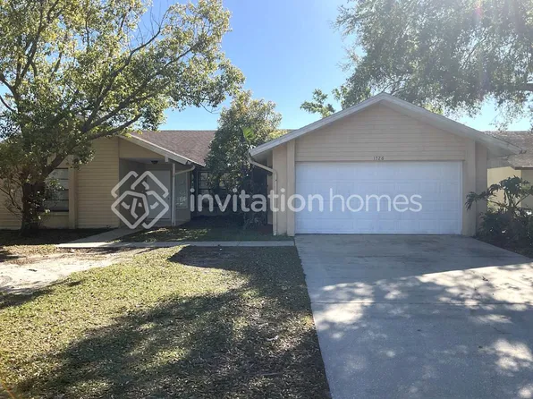 1726 Lake Crest Ave, Brandon, FL 33510