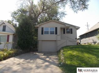 3518 S 41st St, Omaha, NE 68105