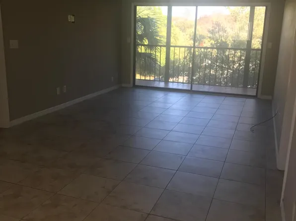 7506 Stillridge Dr APT J, Tampa, FL 33615