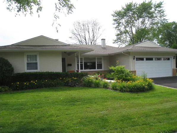 1224 Cypress Ln, Elk Grove Village, IL 60007
