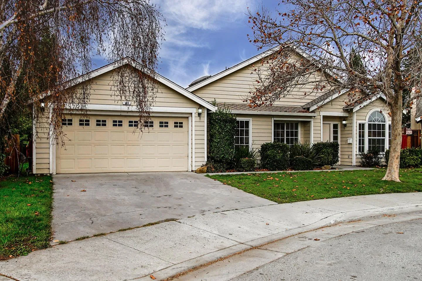 150 Amber Ct photo 1