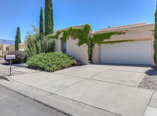 6012 Vista Campo Rd NE, Albuquerque, NM 87109