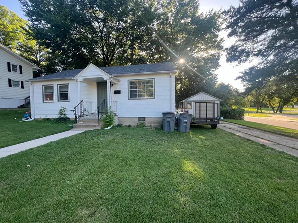 1733 W Wilman Ct, Emporia, KS 66801