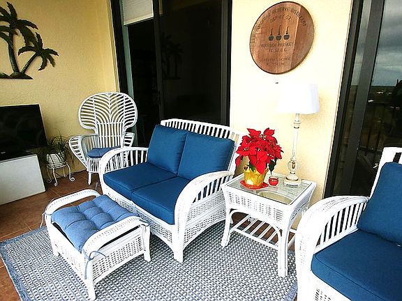3rd image of 5781 Cape Harbour Dr APT 1007