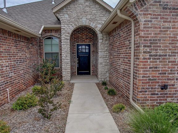 3rd image of 13708 Savannah River Way