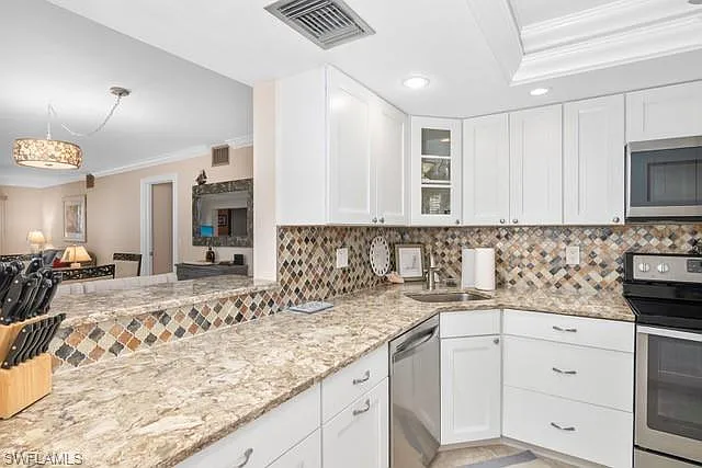4300 Belair Ln #1 — Photo 4