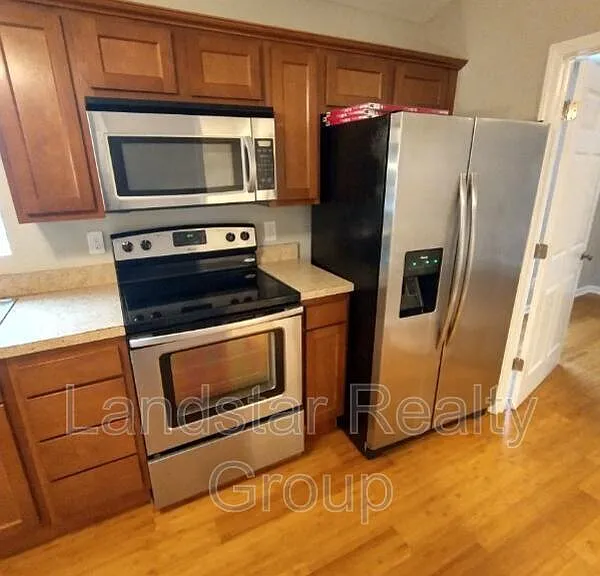 2801 Fleming Ave — Photo 9