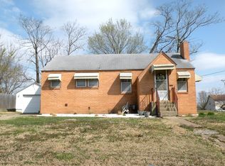 621 S Cedar St, Nevada, MO 64772