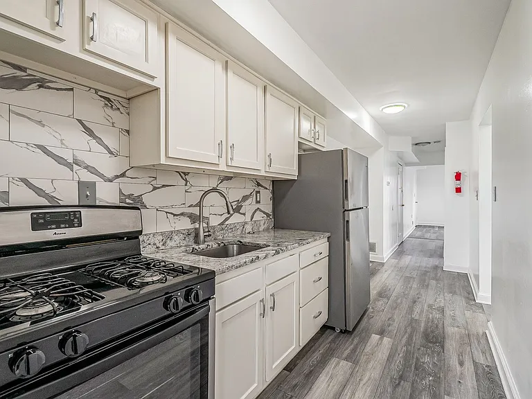5020 Astor Pl SE — Photo 16