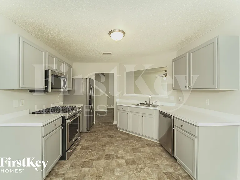 6711 Horace Mann Rd — Photo 7