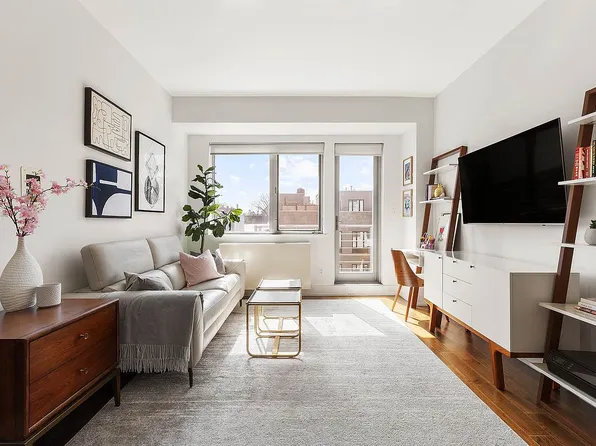 100 Maspeth Ave APT 5L, Brooklyn, NY 11211