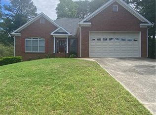 1669 Azalea Dr, Lawrenceville, GA 30043