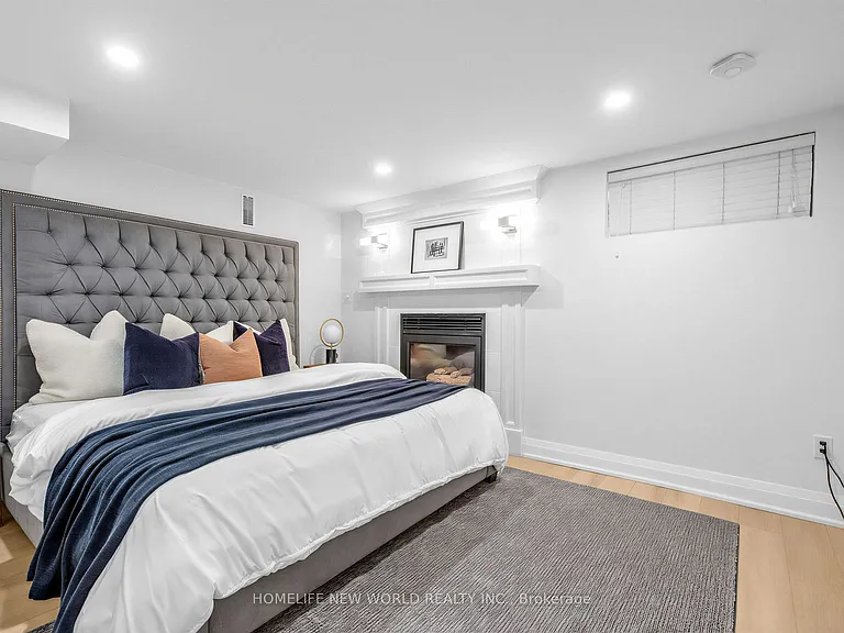 1045 Pharmacy Ave #LOWER LEVEL — Photo 6
