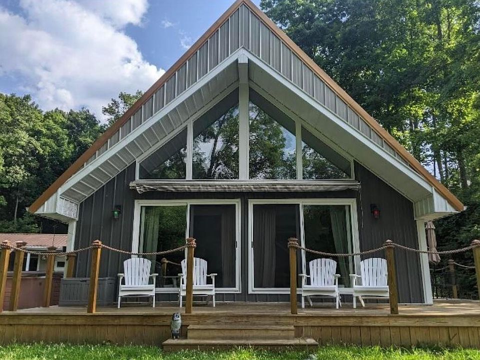 1st image of 438 Avon Pl