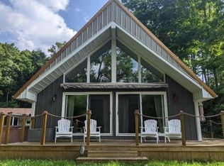 438 Avon Pl, Thornville, OH 43076