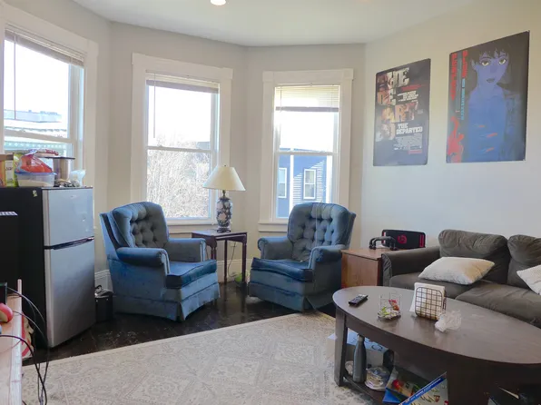 17 Carmel St APT 3, Boston, MA 02120