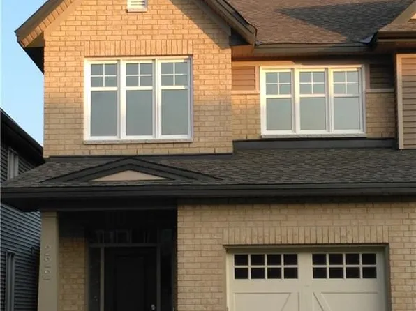 222 Fergus Cres, Ottawa, ON K2J 3L7