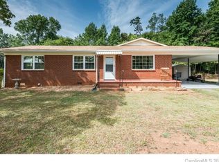 3517 New Town Rd, Waxhaw, NC 28173