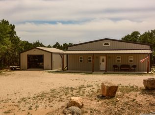 351 Beulah Pl, Utopia, TX 78884