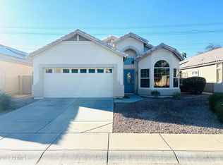 997 E Brentrup Dr, Tempe, AZ 85283