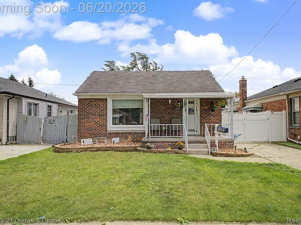 13085 Orchard St, Southgate, MI 48195