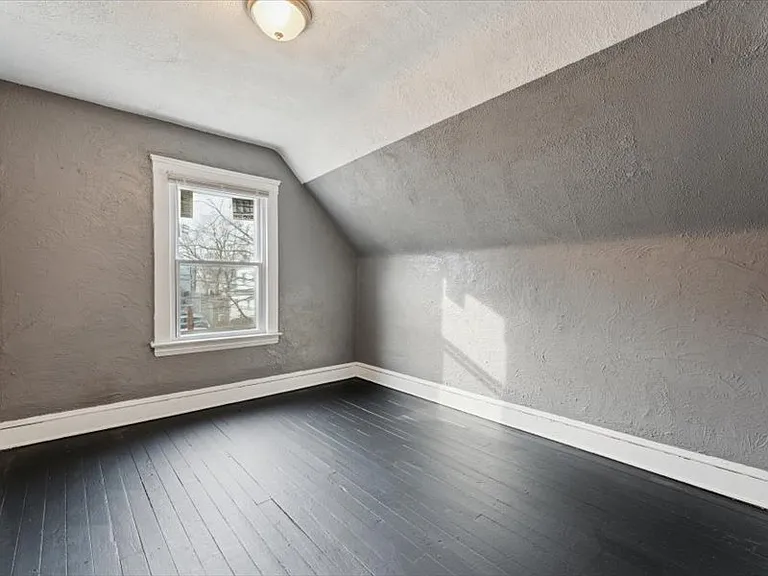 4002 Ardmore Ave — Photo 23