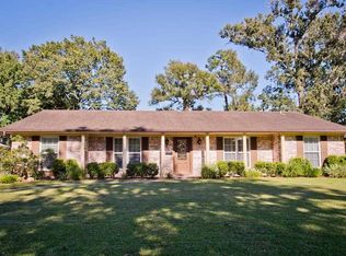 920 Wisteria Dr, Beaumont, TX 77706