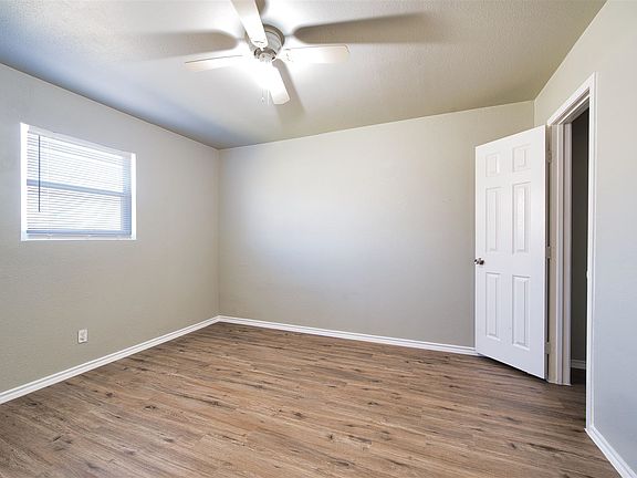 4th image of 2318 Rosalee St APT 15