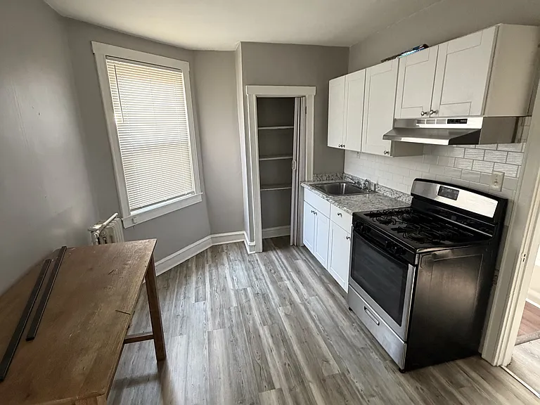6529 Torresdale Ave #2 — Photo 8
