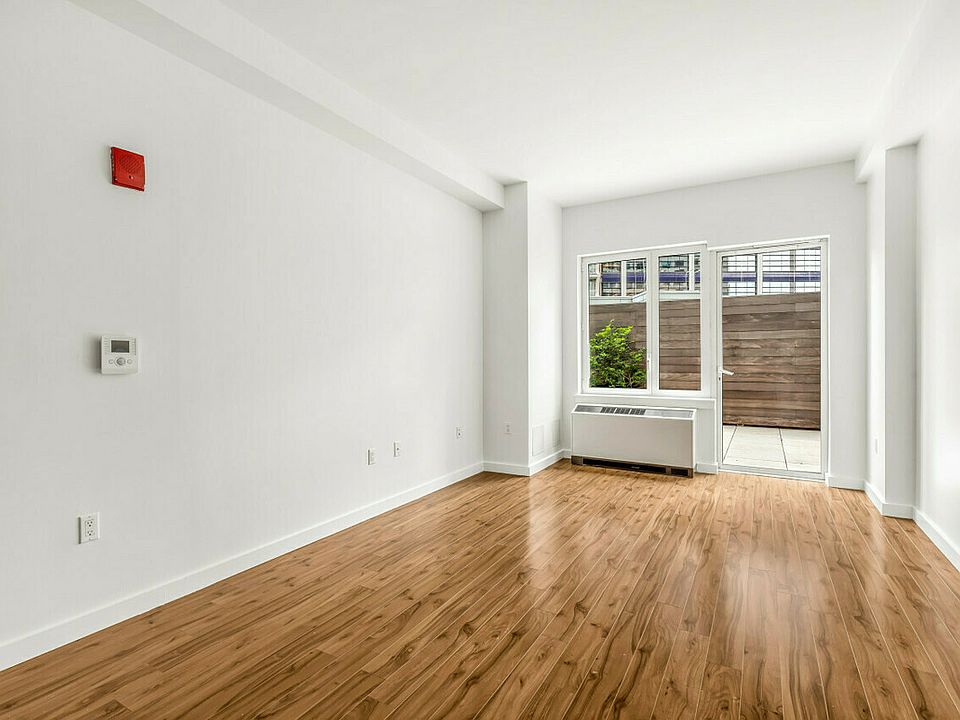 1st image of 7 Dekalb Ave APT 5H