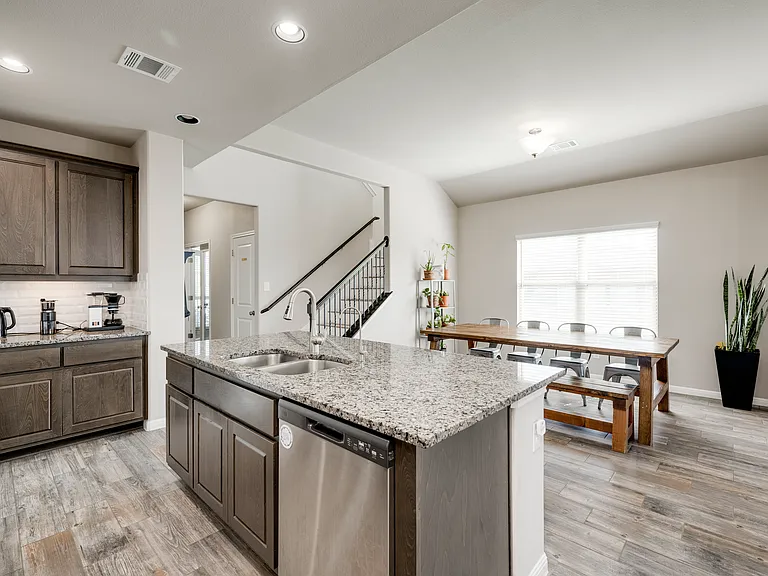 709 Tinton Falls Ln — Photo 29