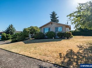 157 NE Fern Ct, Dallas, OR 97338