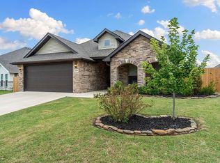 2420 England Ln, Pea Ridge, AR 72751