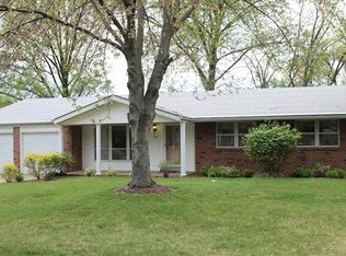 1019 Tempo Dr, Saint Louis, MO