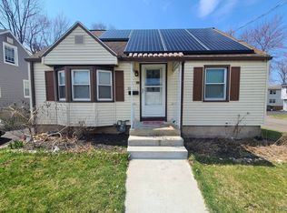 50 Hyde St, Manchester, CT 06040