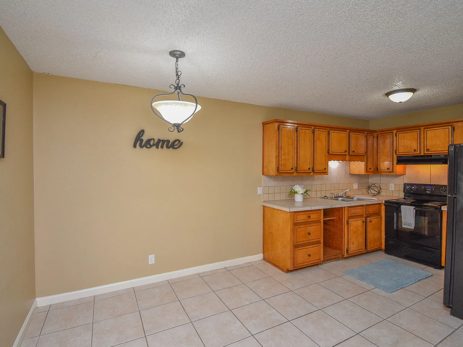 112 Milann St — Photo 4