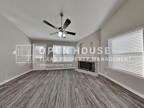 3rd image of 2714 Woodspring Forest Dr
