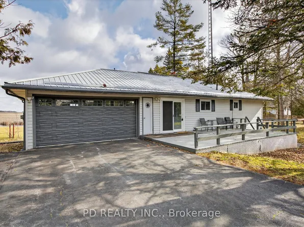 200 Charlore Park Dr, Kawartha Lakes, ON K0L 2W0