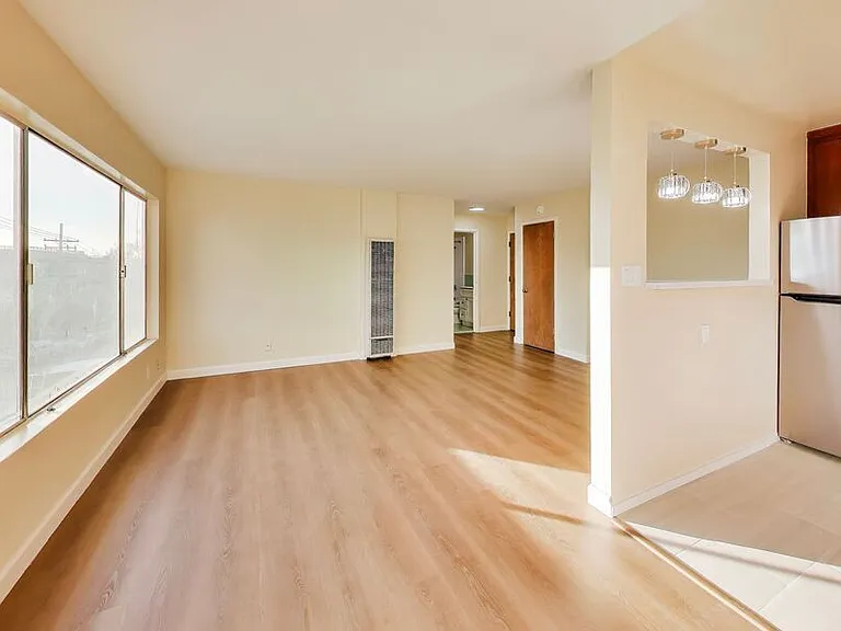 295 Buchanan St #202 — Photo 5