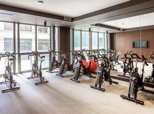 70 Temperance St #3215, Toronto, ON M5H 0B1